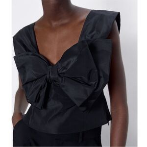 Rare Black Bow Crop